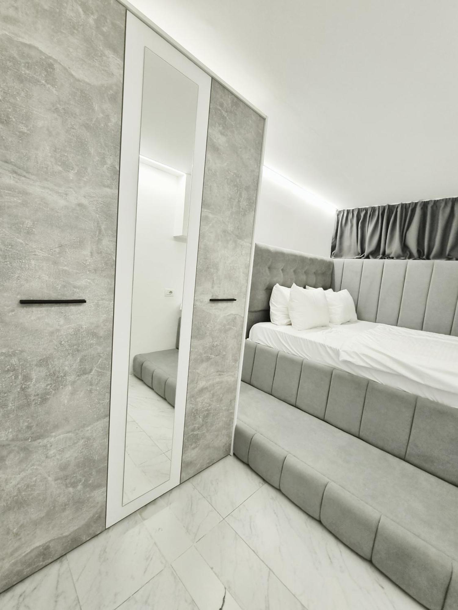 Mon Prive Apartment Tirana Room photo
